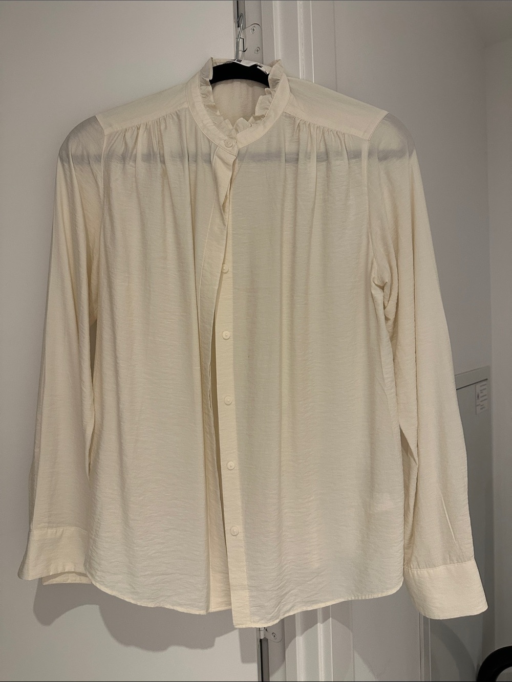 Uniqlo Cream Ruffle-Collar Shirt